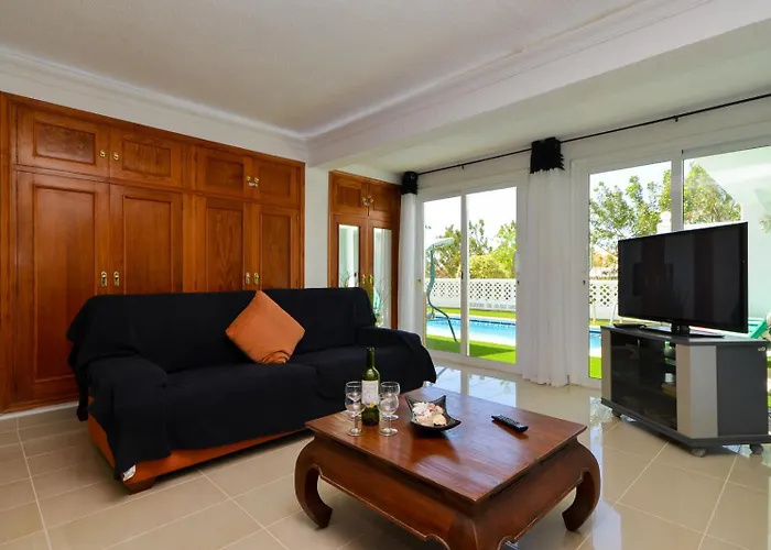 With Private Pool * 卡亚俄萨尔瓦赫