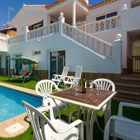 With Private Pool Βίλα *