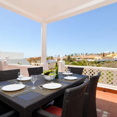 Villa With Private Pool Callao Salvaje