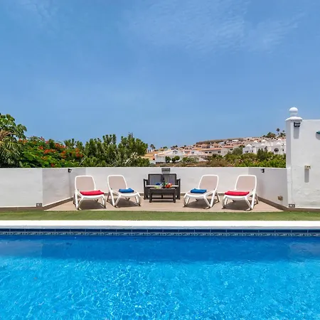 With Private Pool * Callao Salvaje