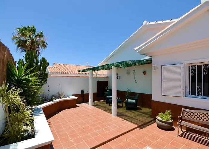 Βίλα With Private Pool