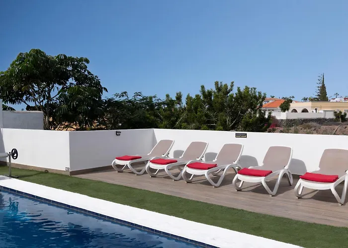 With Private Pool Callao Salvaje