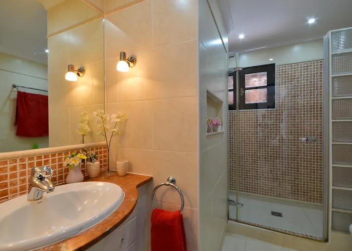 Βίλα With Private Pool Callao Salvaje