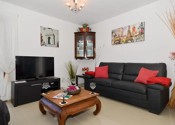 Βίλα With Private Pool Callao Salvaje