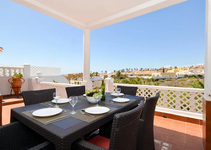 Villa With Private Pool Callao Salvaje